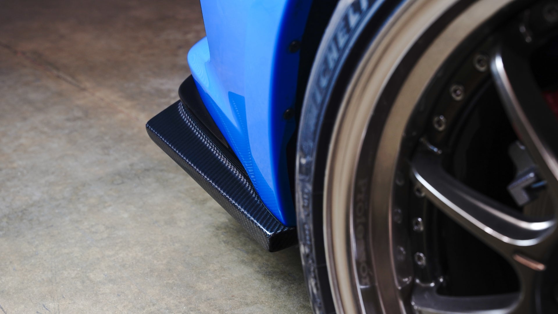 APR Carbon Fiber Rear Bumper Skirts (2023+ Honda FL5 Civic Type R)