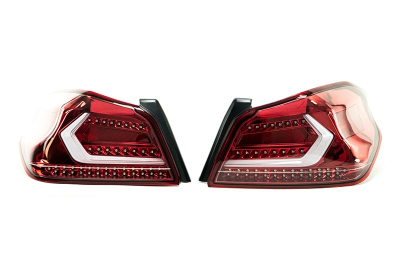 Luces traseras OLM Evolution - Lente transparente, base roja, barra blanca - Subaru WRX/STI 2015-2021