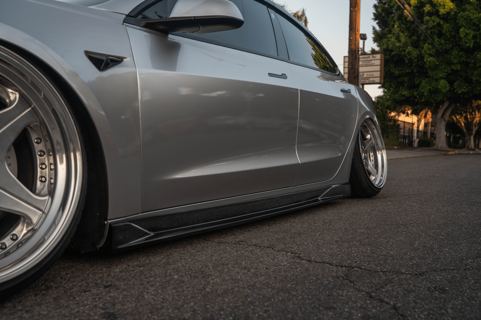 Street Hunter Tesla Model 3 Side Skirts - Street Hunter