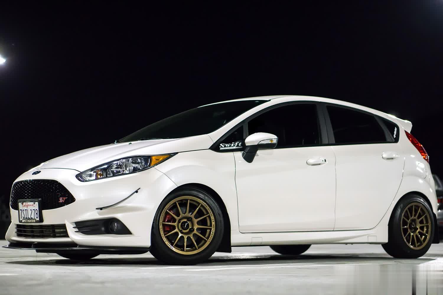 Aeroflow Dynamics 2014-2017 Ford Fiesta St Canards V1