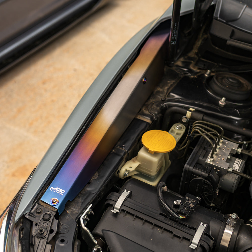 JDC チタン フェンダー シュラウド (15-21 WRX/STi)