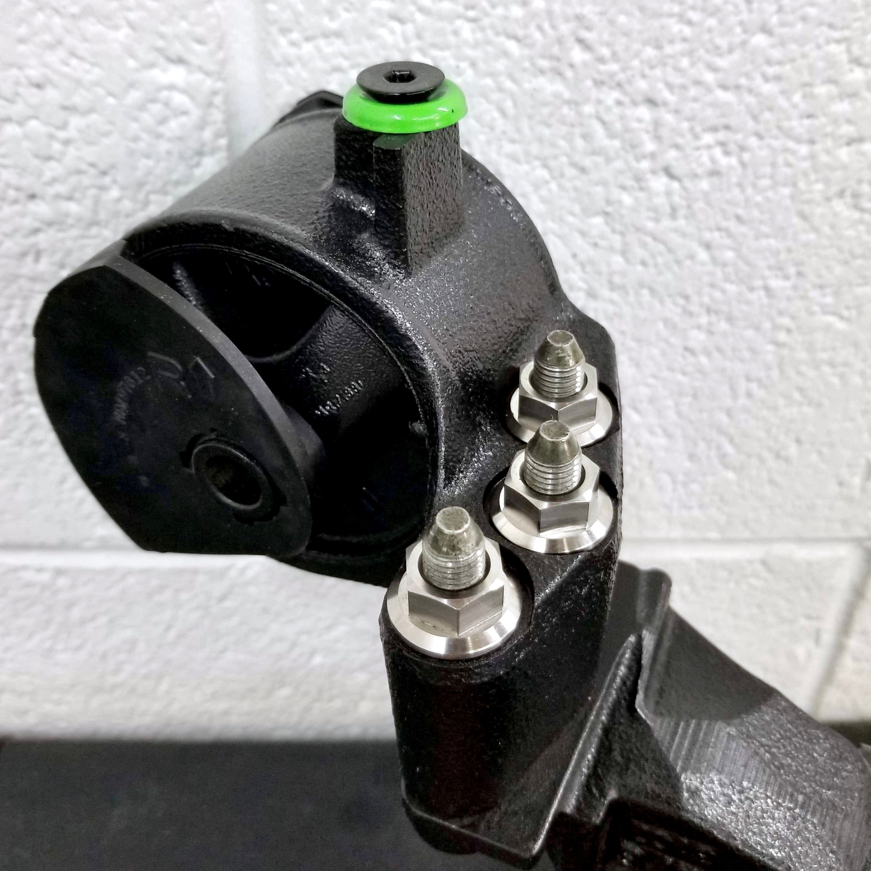 JDC Titanium Passenger Side Motor Mount Hardware Kit (Evo 7/8/9) - 2