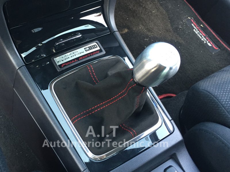 Auto Interior Technic Shift Boot (Evo X GSR)