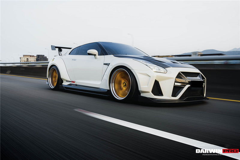 R35 GT-R with Gold Wheels Driving On Highway