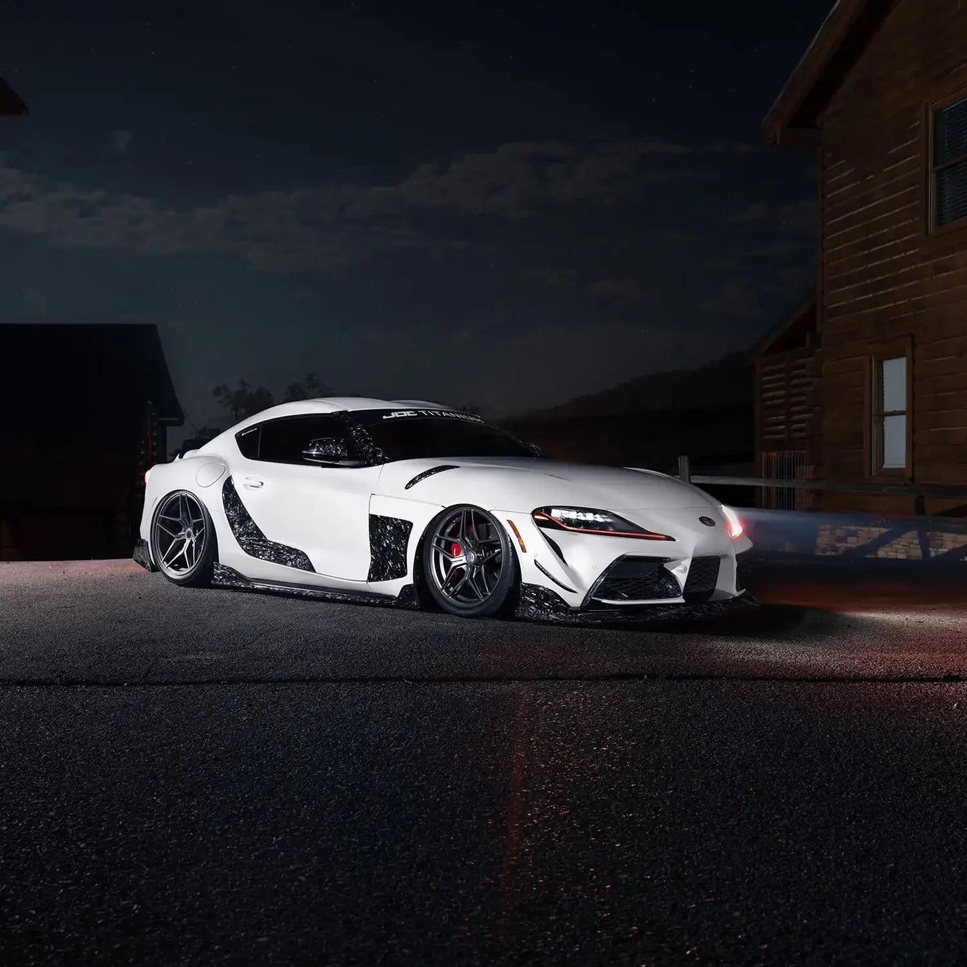 トヨタ　スープラ　改造 スープラのパワーを解き放つ: JD Customs - スープラ改​​造ハブ | JD