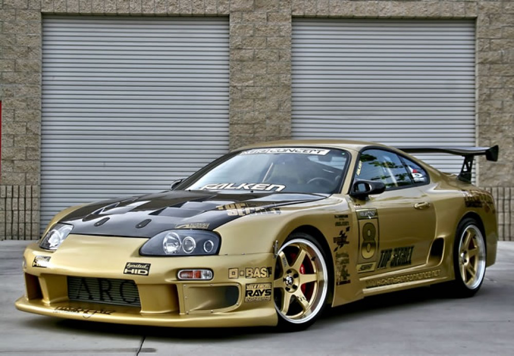 Race Inspired MK4 Supra With Gold Livery