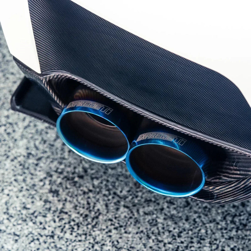 Photo of a R35 Nissan GT-R exhaust