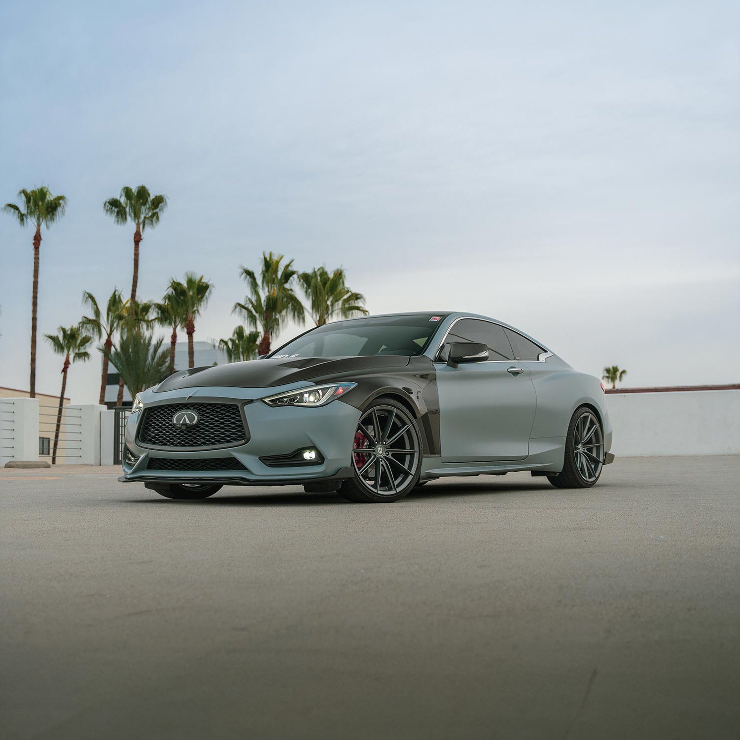 Infiniti Q60