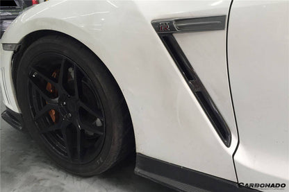 Carbonado 2008-2023 Nissan GTR R35 CBA/DBA/EBA OEM Style Carbon Fiber Fender Vents