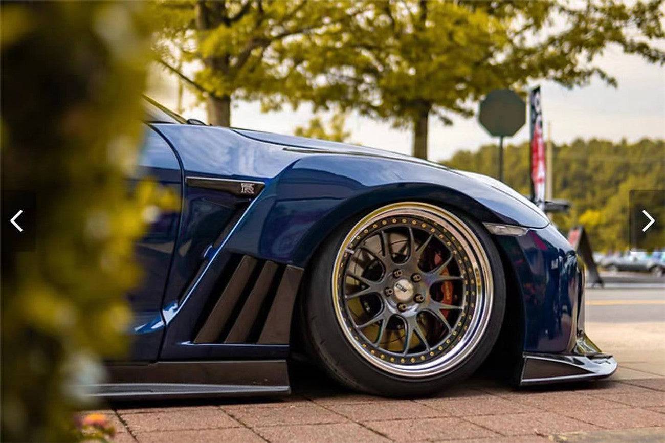 Carbonado VA Style Fender | 2008-2023 Nissan GTR R35