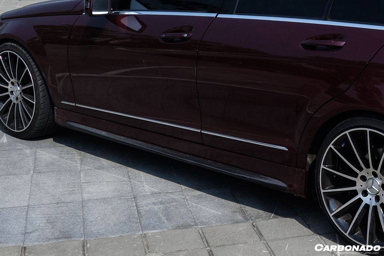 Faldones laterales estilo P para Mercedes Benz Clase C W204 Sedán Carbonado 2008-2014
