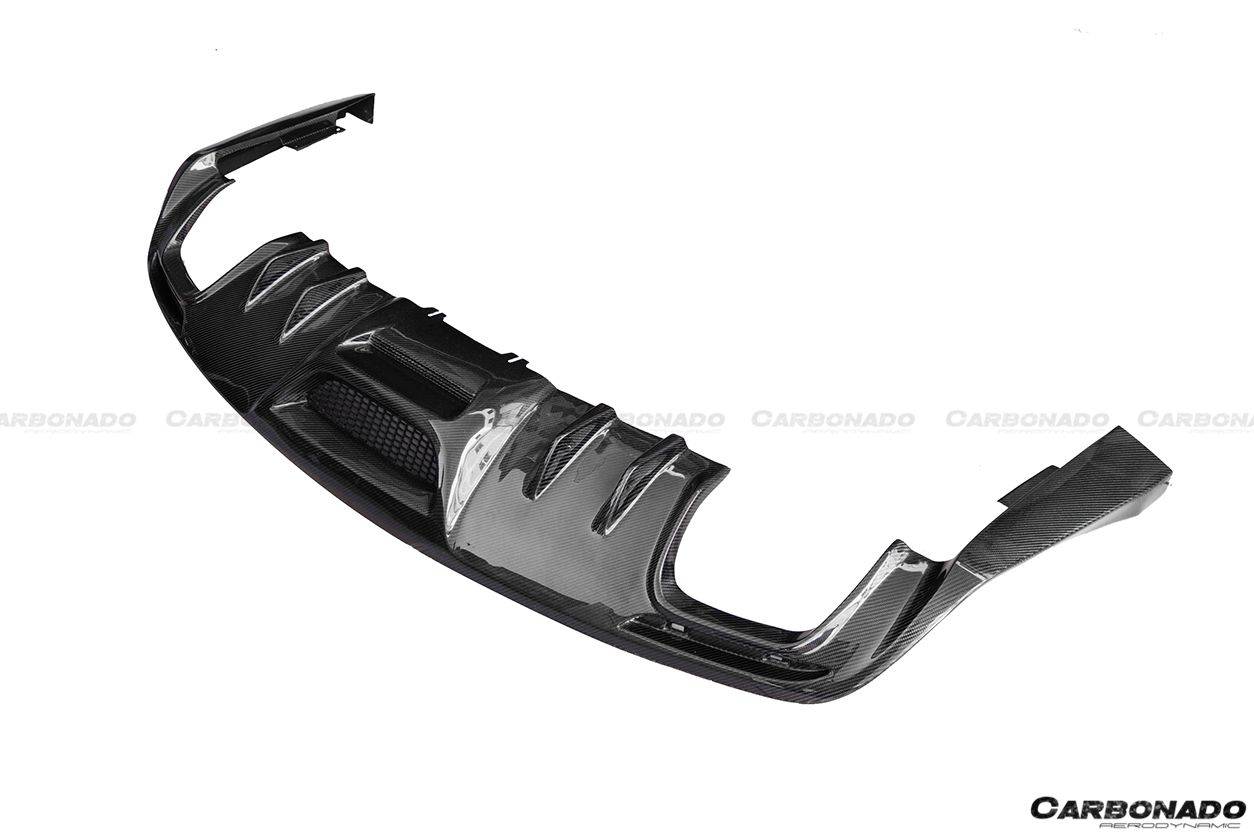 Borde trasero de fibra de carbono estilo Ford Mustang RSH Carbonado 2015-2017