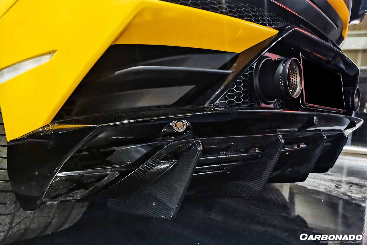 Carbonado 2019-2023 Lamborghini Huracan EVO OD Style Carbon Fiber Rear Diffuser