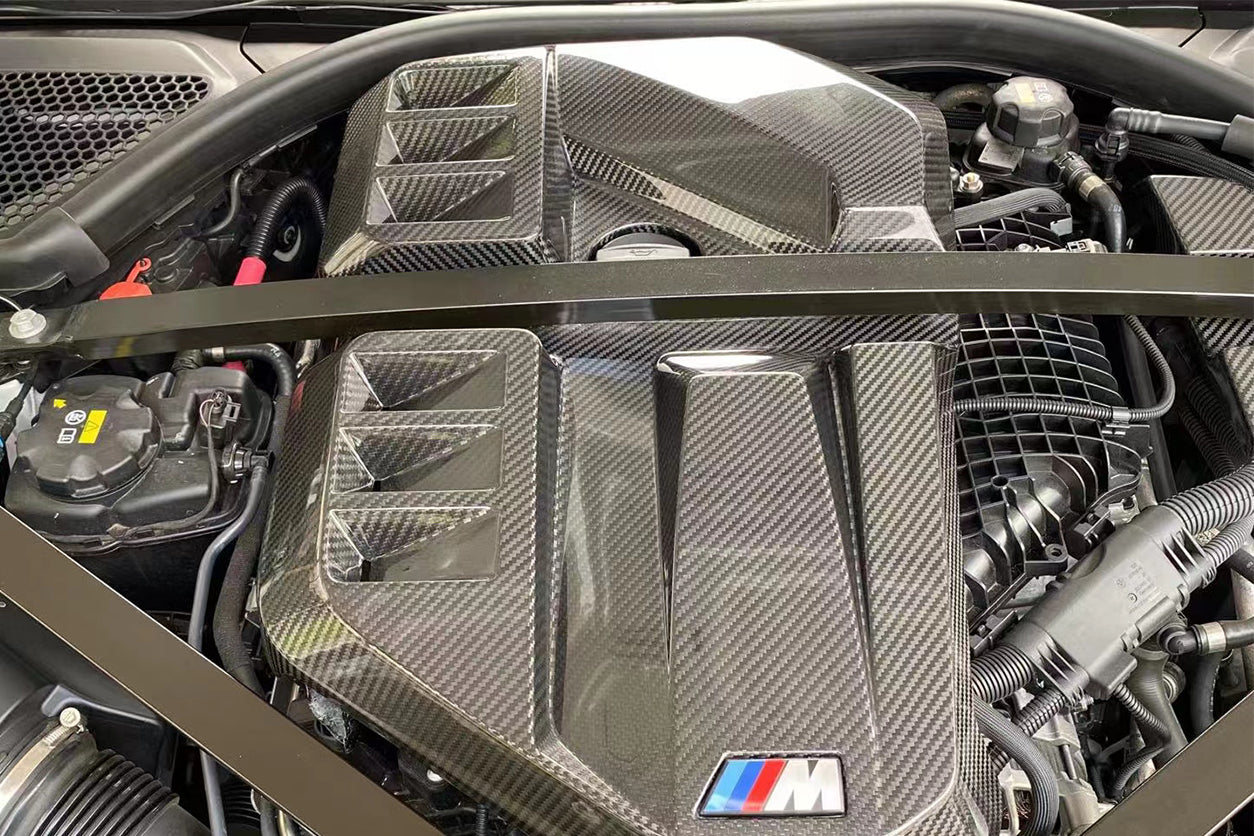 Carbonado Dry Carbon Fiber Engine Cover | 2021-UP BMW M3/M4