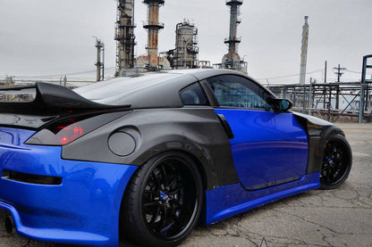 Carbonado DL Style Wide Fender Set | 2003-2008 Nissan 350Z