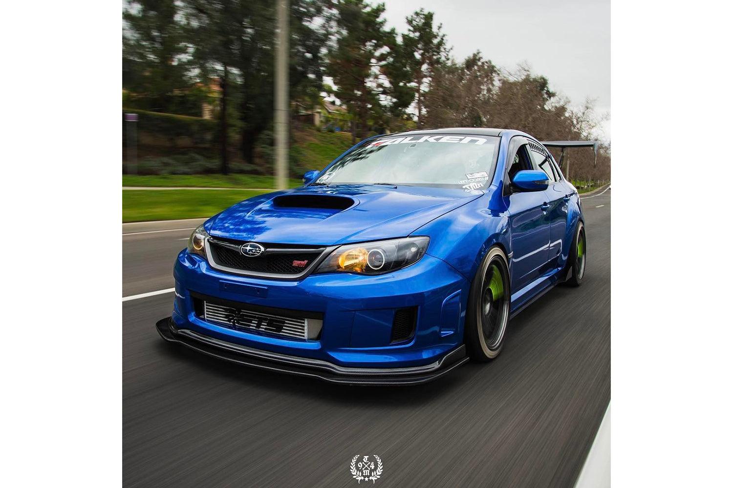 Divisor delantero de fibra de carbono Aeroflow Dynamics para Subaru WRX/STI 2008-2014