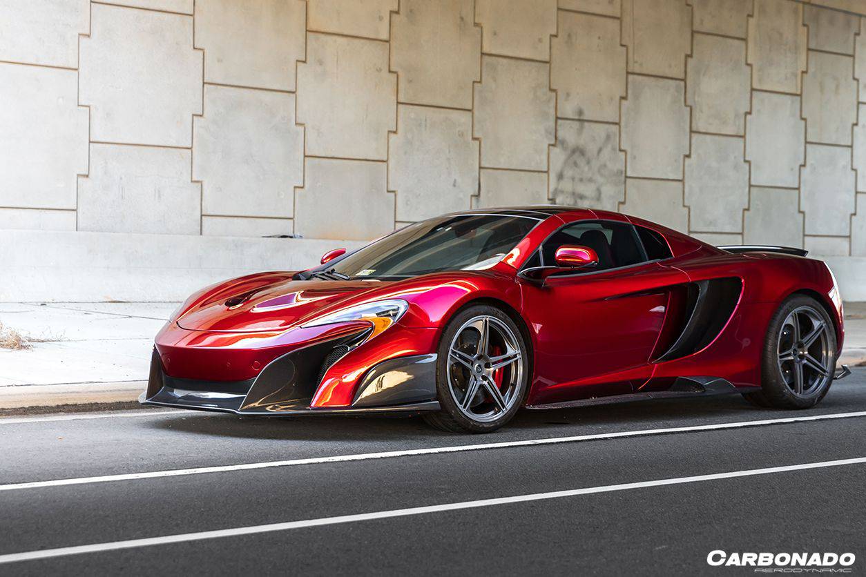 Carbonado 2011-2014 McLaren MP4 12C 675LT Style Part Carbon Fiber Front Bumper And Fender