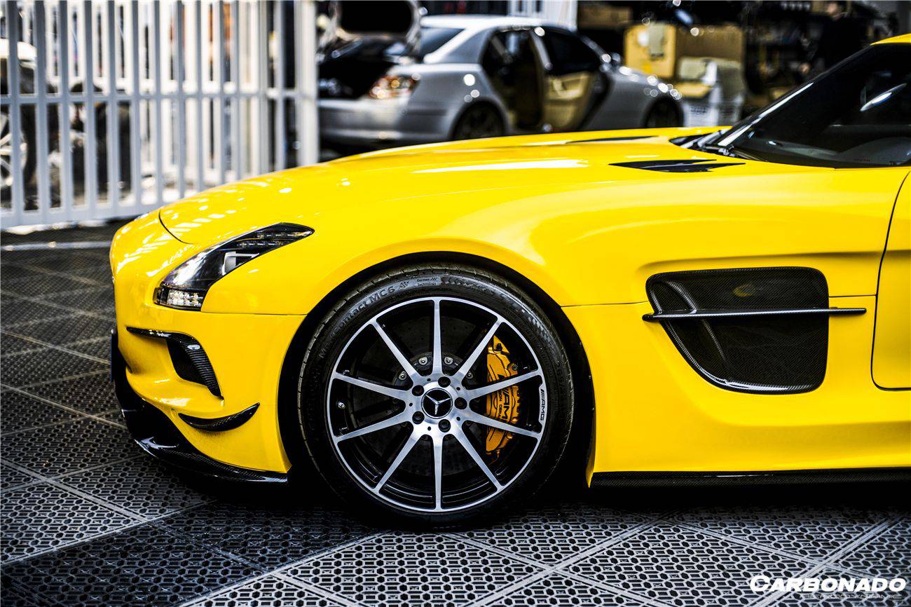Faldones laterales y guardabarros estilo Mercedes Benz W197 SLS AMG BKSS Carbonado 2010-2015