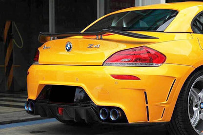Carbonado 2009-2016 BMW Z4 E89 RW Style Carbon Fiber Turnk Spoiler