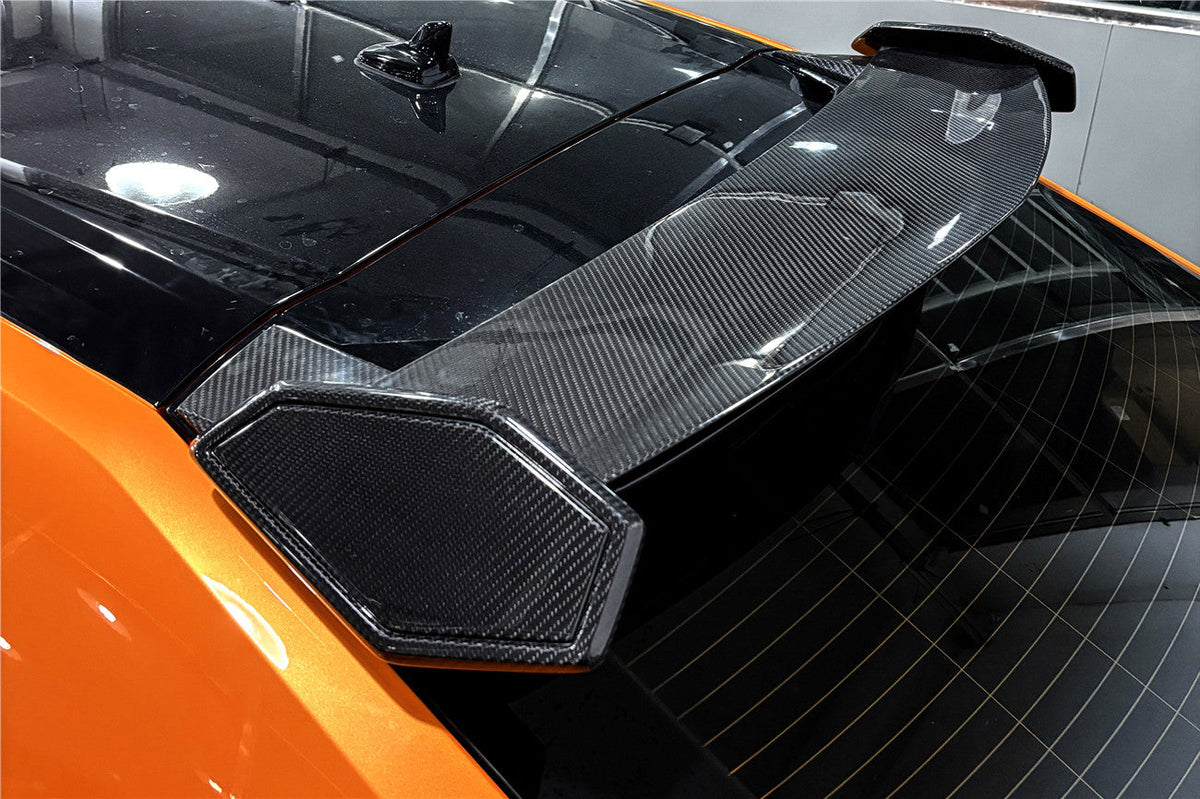 2025-UP Lamborghini Urus SE UB  Style Autoclave Carbon Fiber Roof Spoiler (DRYCFURUSSE-ODU-RS)