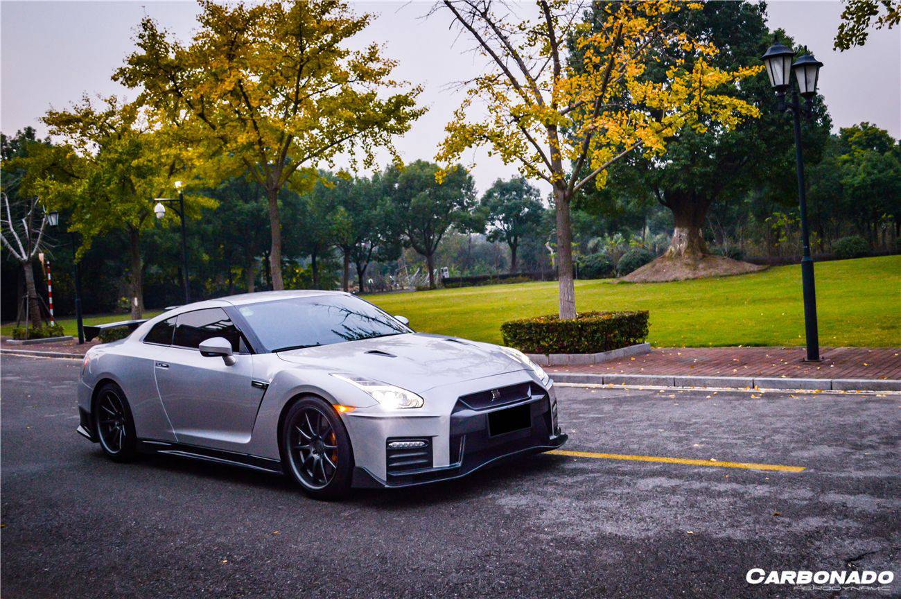 Carbonado 2008-2016 Nissan GTR R35 CBA  DBA NISMO Ver17 Style Front Bumper
