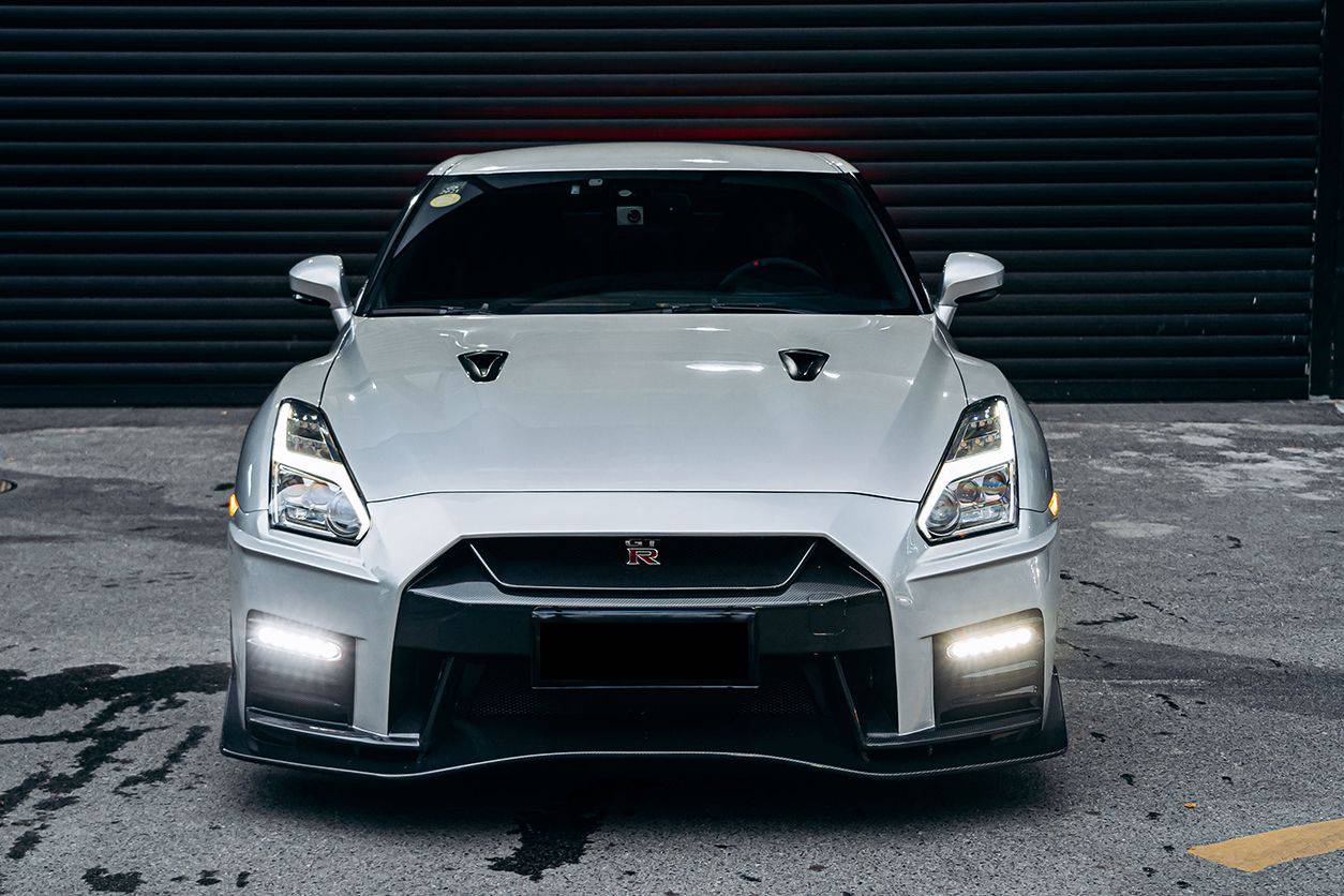 Carbonado 2008-2016 Nissan GTR R35 CBA  DBA NISMO Ver17 Style Front Bumper
