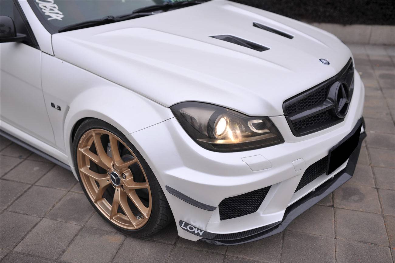 Carbonado 2012-2014 Mercedes Benz W204 C Class Sedan BKSS Style Wide Full Body Kit  (Not Fit AMG)