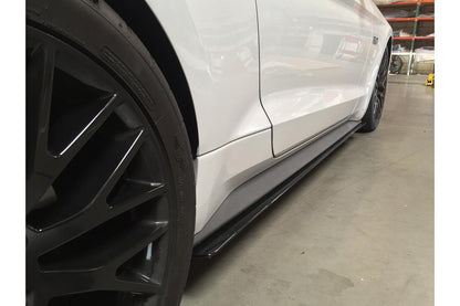 Extensión de faldón lateral Aeroflow Dynamics V1 (Ford Mustang 2015-2018)