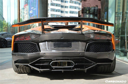 Faldón trasero de fibra de carbono estilo DM para Lamborghini Aventador LP700 Coupé Roadster Carbonado 2011-2016