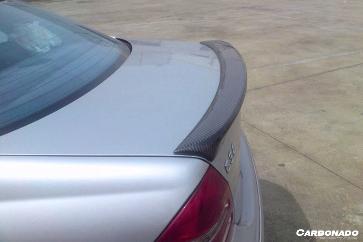Alerón de maletero estilo BS para Mercedes Benz W203 Clase C Carbonado 2001-2007