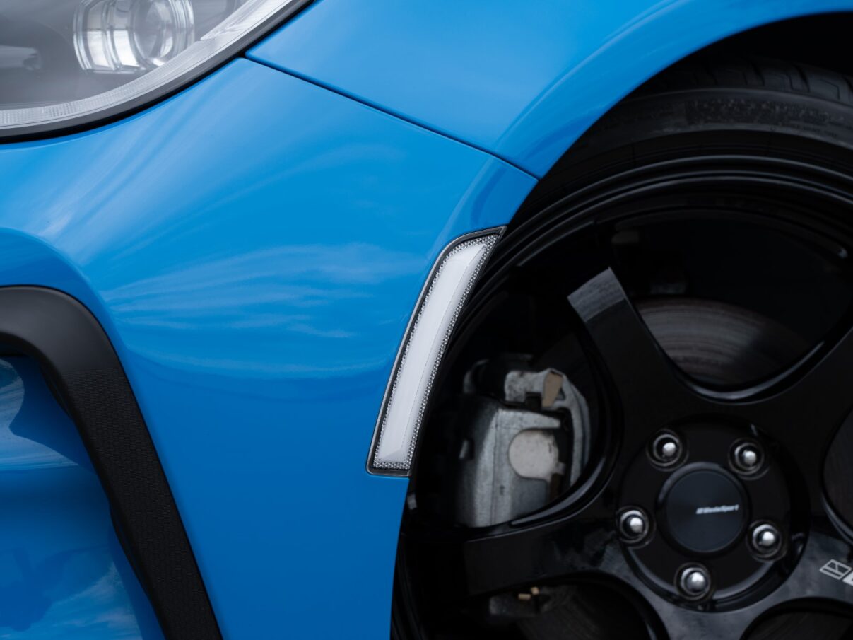 Luces de posición laterales OLM (lente transparente/LED ámbar) - BRZ/86 2022+