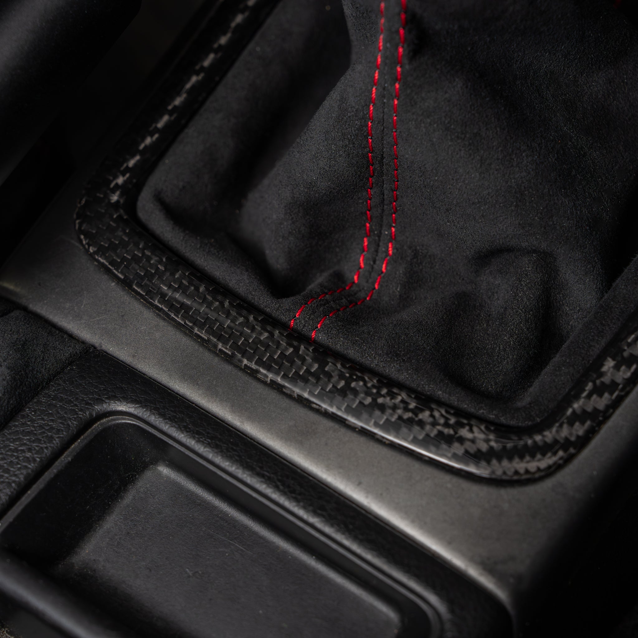 Funda de palanca de cambios Billetworkz Premium Alcantara – Subaru WRX 2008-2014