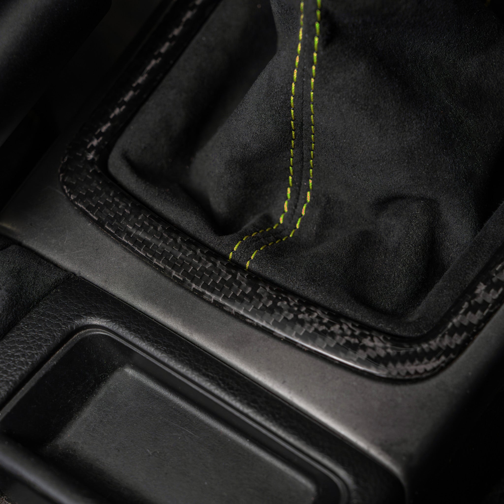 Funda de palanca de cambios Billetworkz Premium Alcantara – Subaru WRX 2008-2014