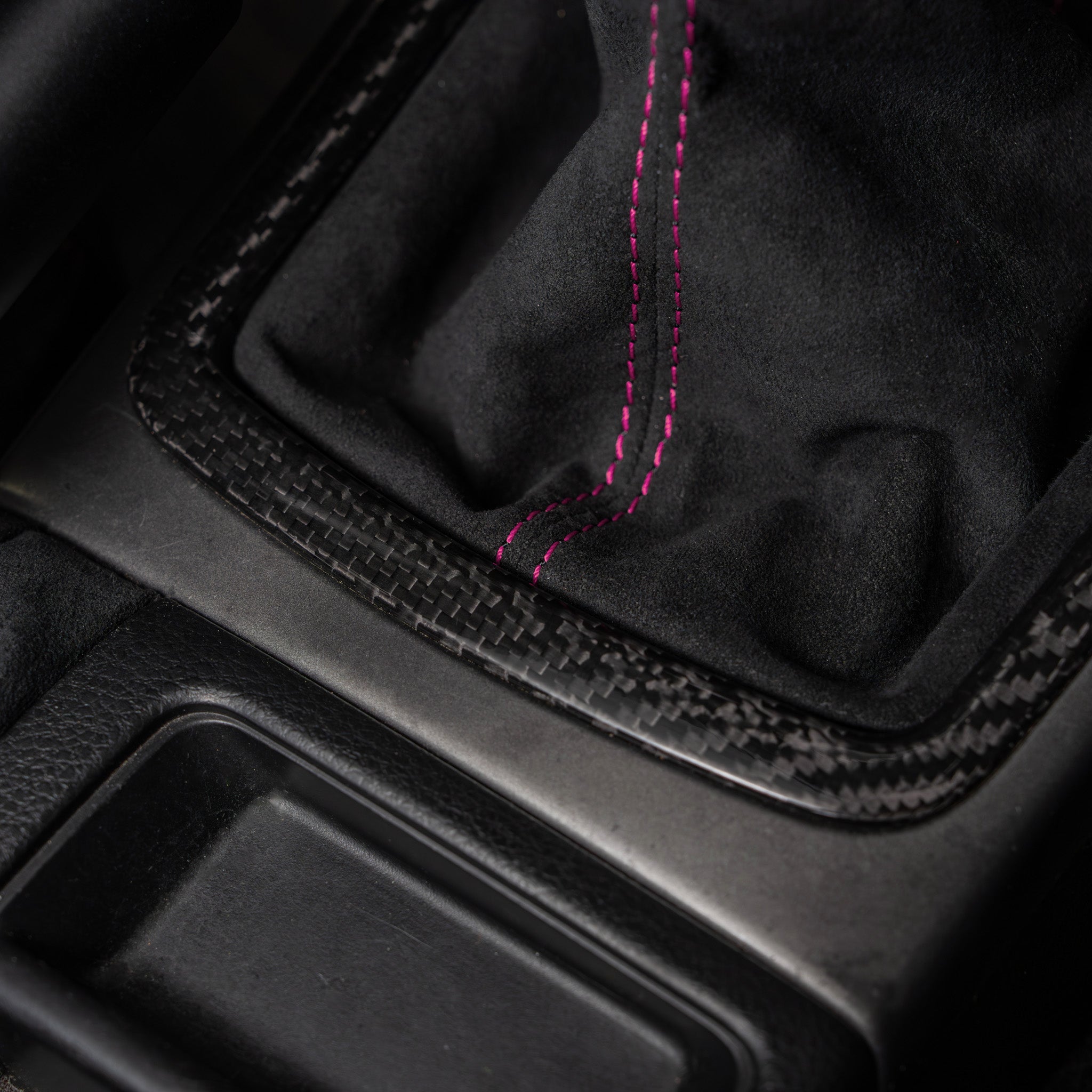 Funda de palanca de cambios Billetworkz Premium Alcantara – Subaru WRX 2008-2014