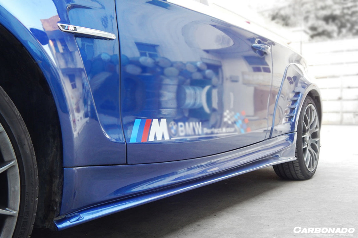 Carbonado 2008-2013 BMW 1 Series E82 E88 1M Style Side Skirts   Wide Rear Fender Flare body kit