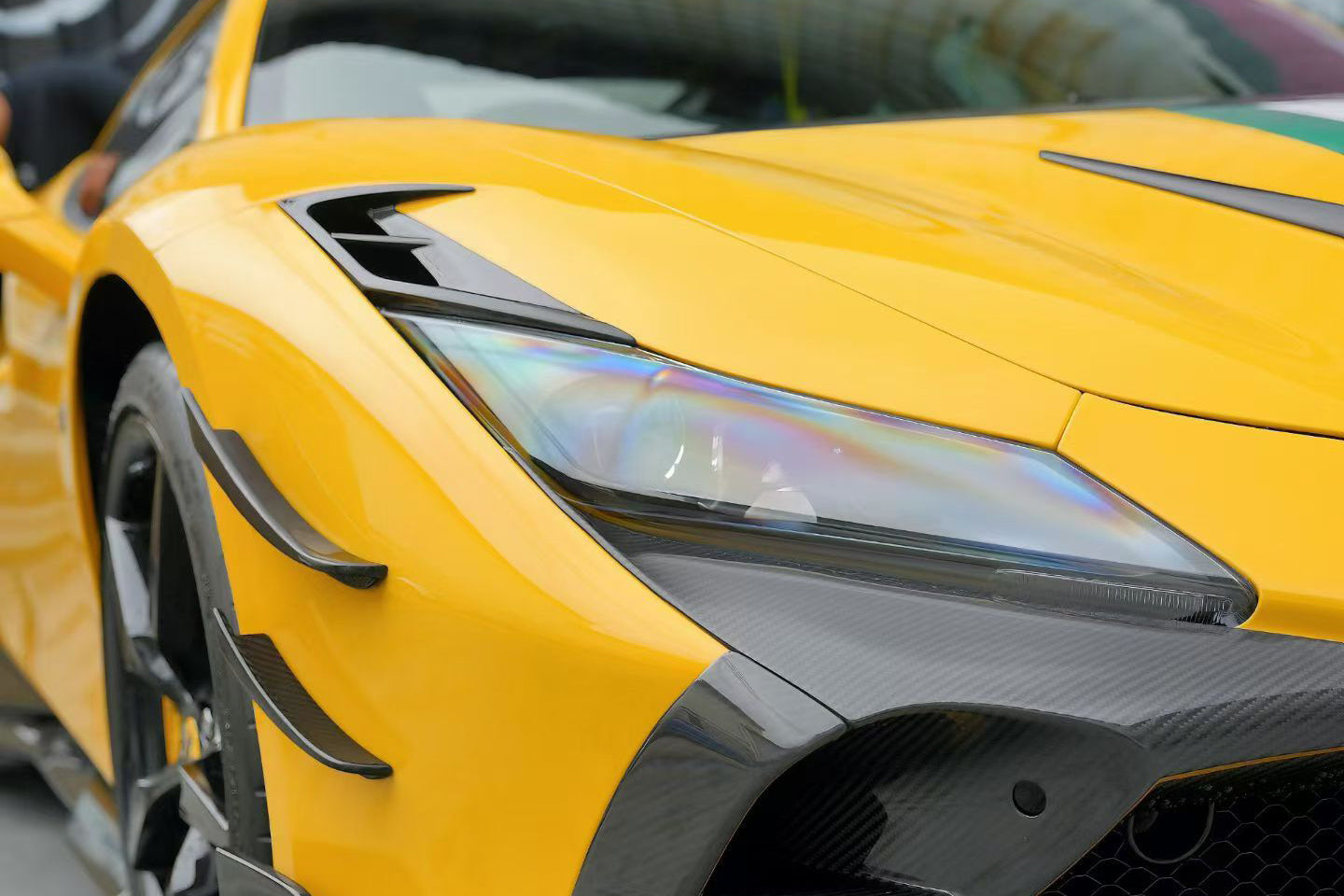 Carbonado MSY Style Autoclave Carbon Fiber Headlights Vents | 2019-2024 Ferrari F8