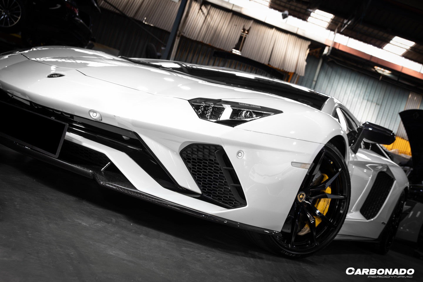 Carbonado Aero Autoclave Carbon Fiber Front Lip Carbonado OEM | 2017-2021 Lamborghini Aventador LP740 Coupe/Roadster