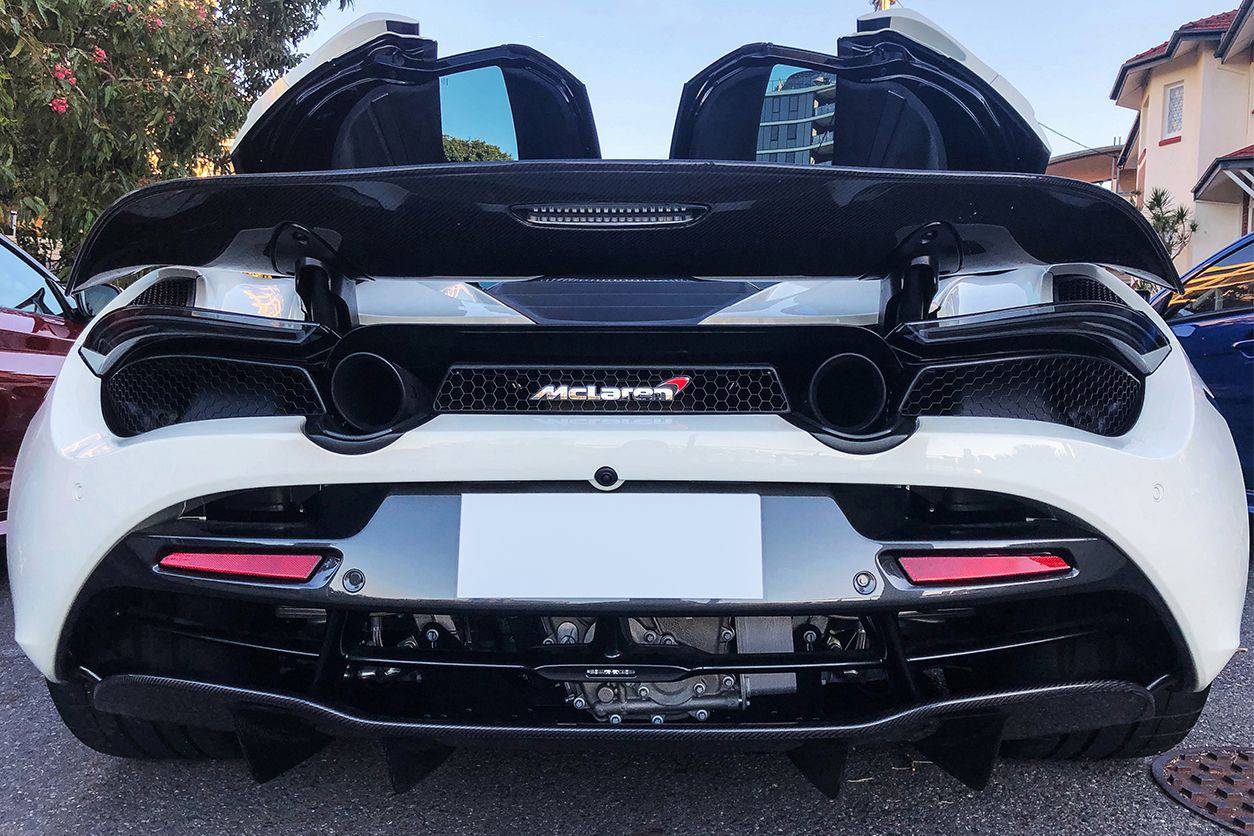 Carbonado 2017-2022 McLaren 720S OEM Style Carbon Fiber Rear Diffuser