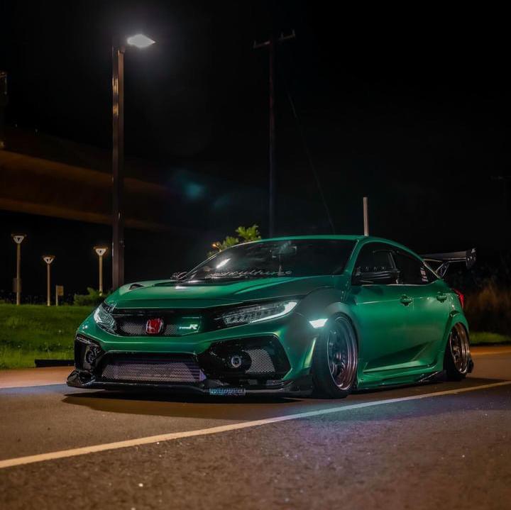 Lit Logos "Type R" Grill Badge