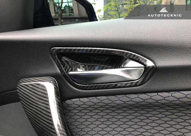 Juego de molduras interiores de carbono seco para manijas de puerta AutoTecknic - F87 M2 | F22 Serie 2 | F20 Serie 1
