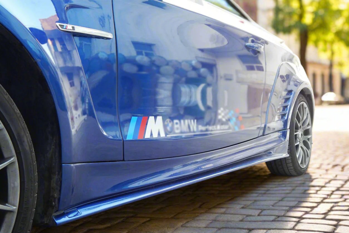 Carbonado 2008-2013 BMW E82 E88 1 Series 1M Style Auto Full Wide Body Kit