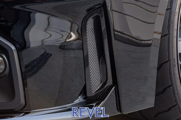 Cubiertas de conductos de parachoques delantero de carbono seco Revel GT 2023 Toyota GR Corolla - 2 piezas
