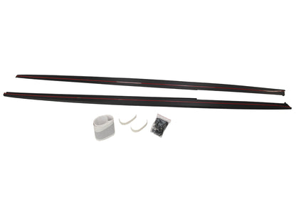 Extensión de faldón lateral de alto rendimiento con calcomanía para BMW F30 Serie 3 (2012-2019) de Innovative Motorsports 