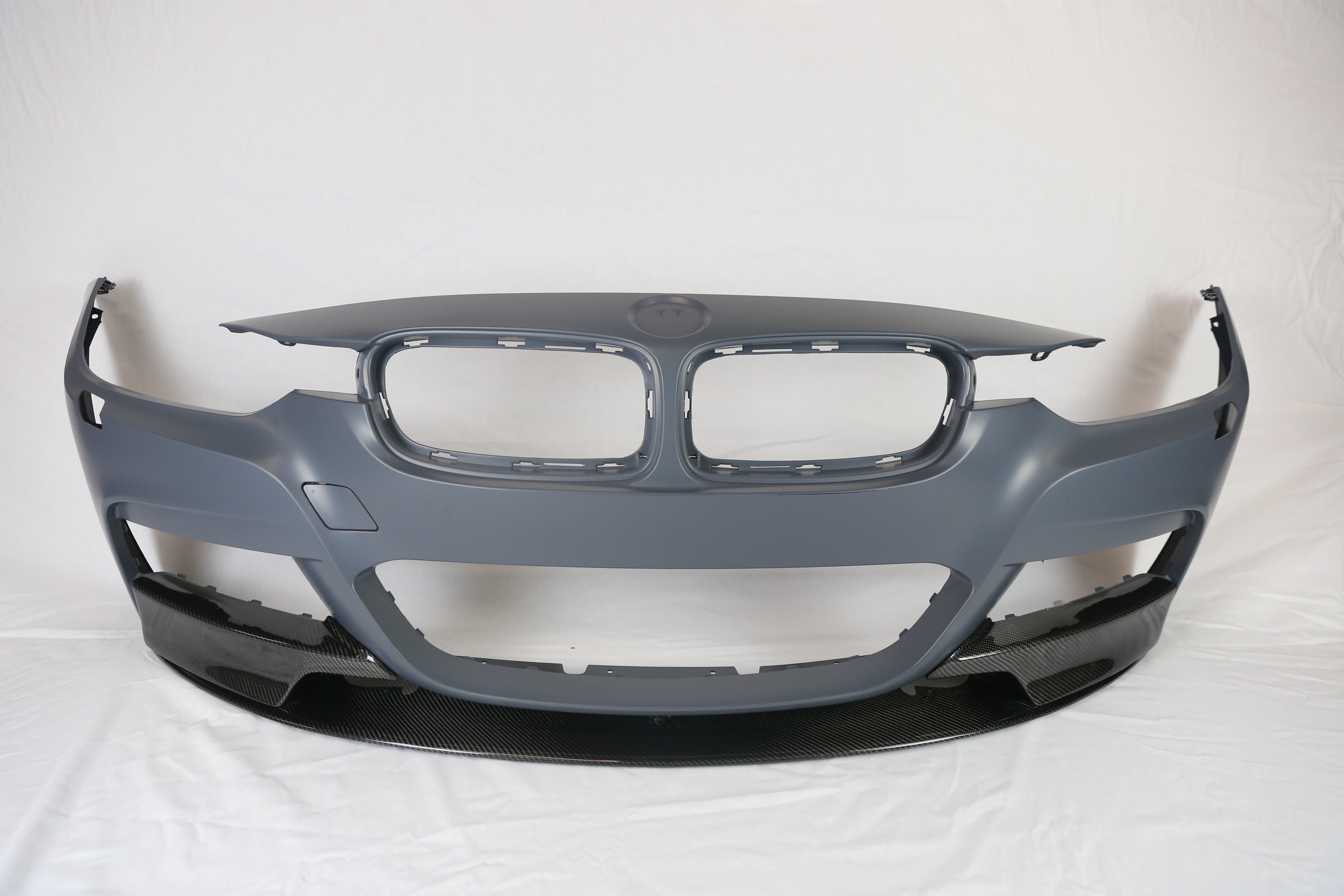 Faldón delantero de carbono Innovative Motorsports BMW F30 MP Type 3 piezas SOLO para M-Tech 