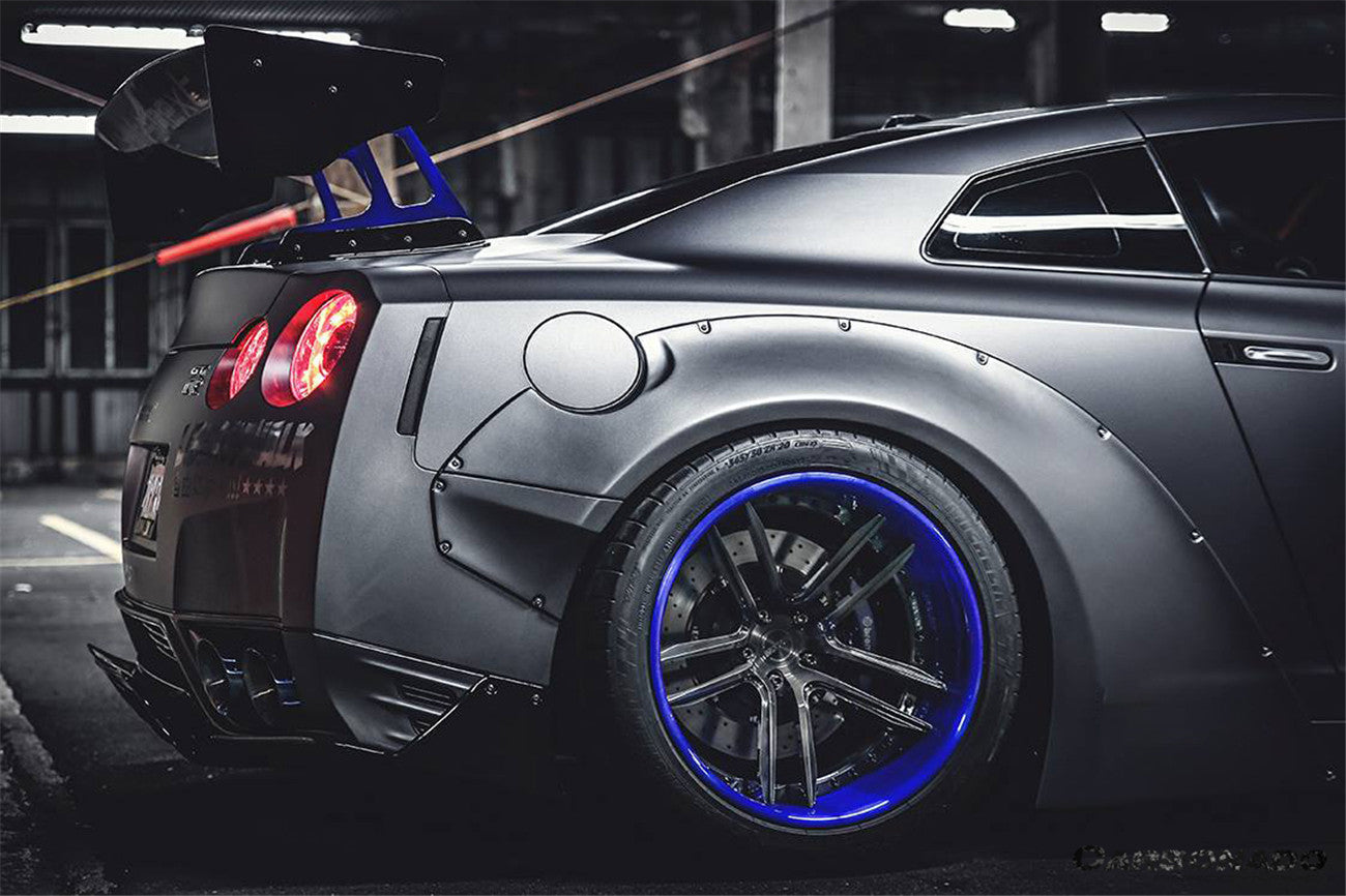 Carbonado 2008-2016 Nissan GTR R35 CBA DBA DE Style Wide Fender Flares