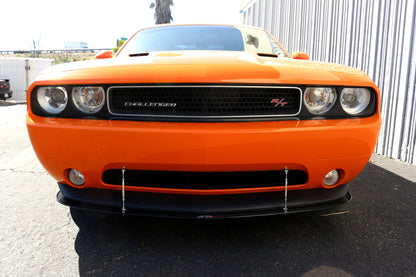 Divisor de viento delantero de fibra de carbono APR (Dodge Challenger RT/SXT 2011-2014)