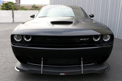 Divisor de viento delantero de fibra de carbono APR (Dodge Challenger Hellcat 2015-2023)