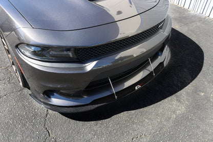 Divisor de viento delantero de fibra de carbono APR (Dodge Charger SRT-8/ Hellcat/ Scat Pack 2015-2019)