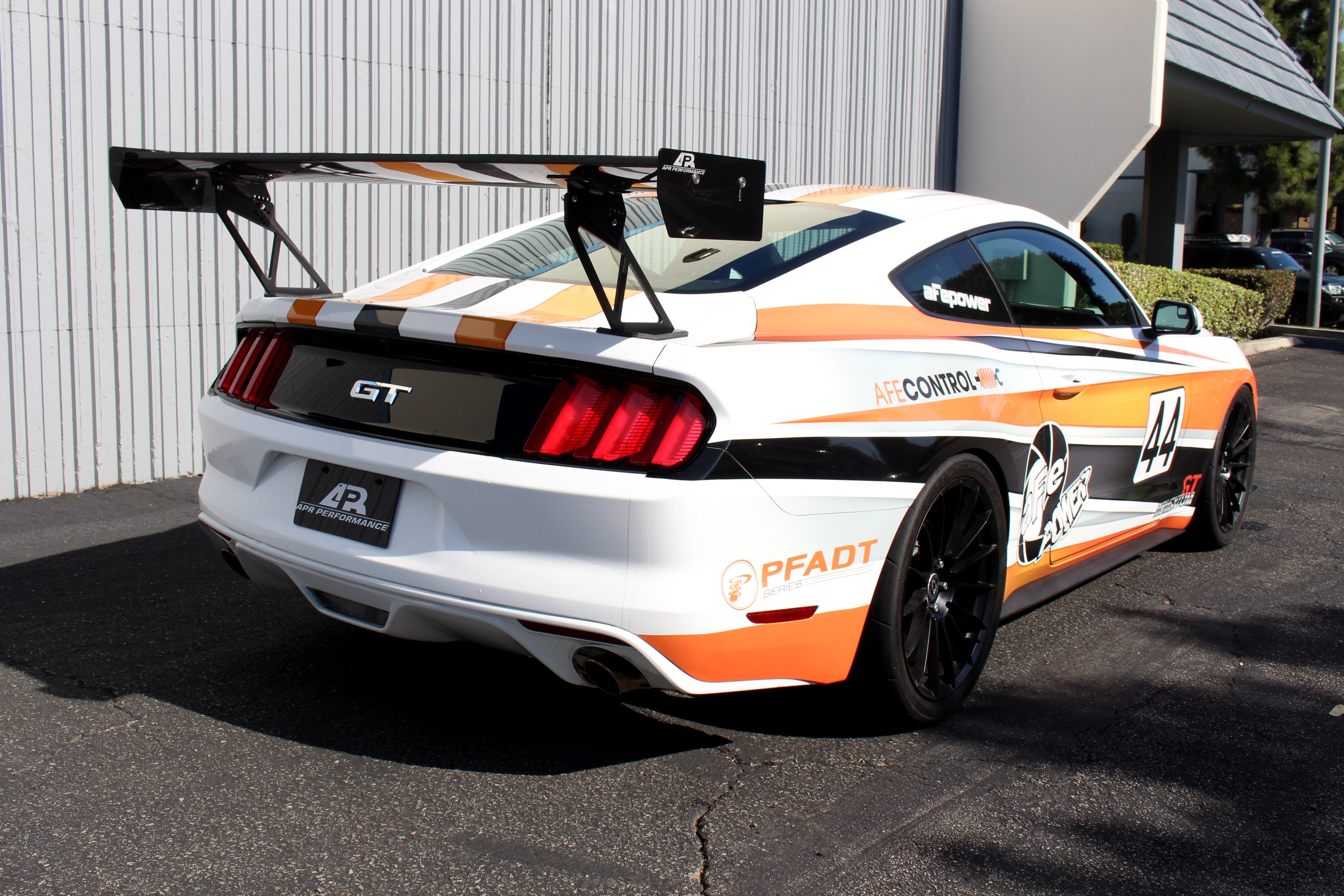 APR GT-250 Carbon Fiber Adjustable Wing (2015-2017 Ford Mustang Shelby GT350 GT500)
