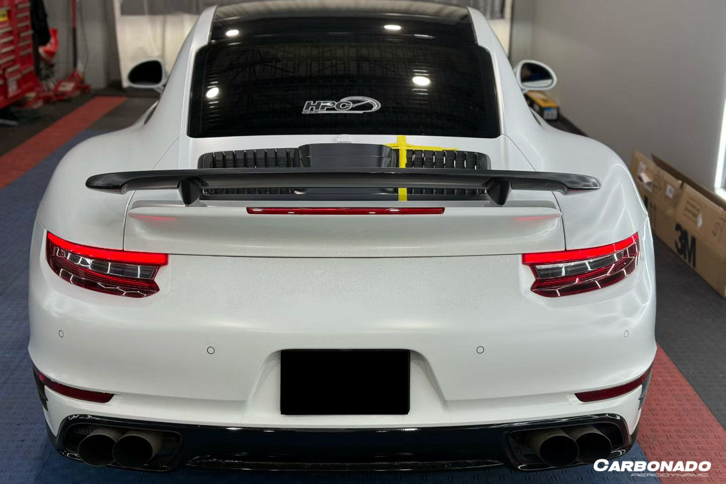 Carbonado 2016-2019 Porsche 911 991.2 Turbo Turbo S Carbon Fiber Engine Hood Vent